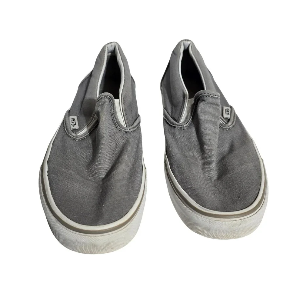 Vans Classic Slip-On Gray Canvas Skate Shoes Mens 7.5 Womens 9.0 Low Top Sneaker